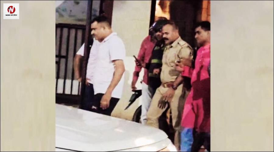 दरोगा बोला मैं बहुत पावरफुल, दो लाख दो सब केस खत्म, फिर जो हुआ, आप कहेंगे- योगी सरकार में ये तो होना ही था