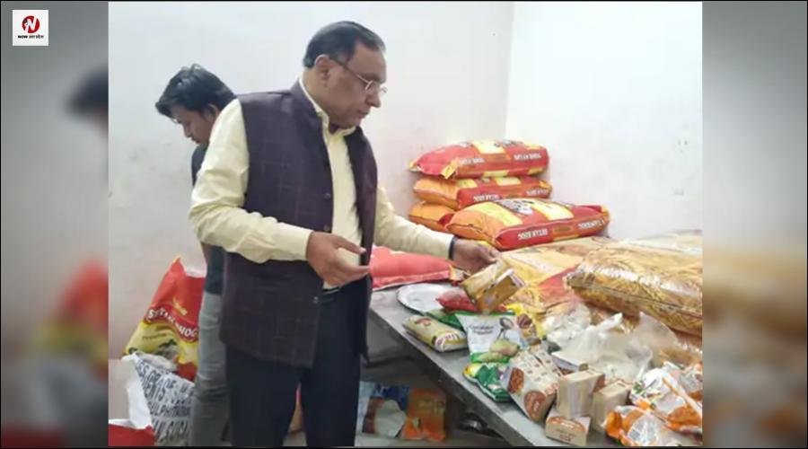 लखनऊ यूनिवर्सिटी की में बड़ी लापरवाही, खाने के सामान में मिले चूहे के बच्चे, बीमार हुईं छात्राएं