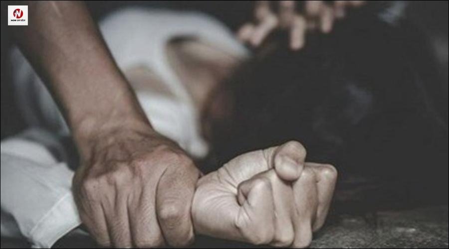 प्रतापगढ़ में युवती से सामूहिक दुष्कर्म, दरिंदगी के विरोध पर किशोरों ने की हत्या, फिर टांग दिया युवती का शव, मामला जान काँप उठेगा दिल