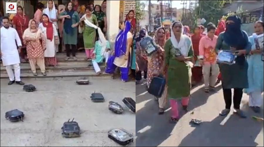 मेरठ में महिलाओं का फूटा गुस्सा, कहा- नहीं चाहिए स्मार्ट मीटर, उखाड़कर बिजली घर में फेंका, विभाग के खिलाफ जबरदस्त नारेबाजी