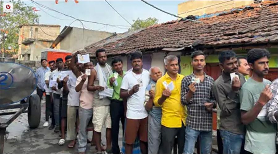 पश्चिम बंगाल में दूसरे चरण की वोटिंग जारी, हावड़ा में EVM खराब होने पर हंगामा, नादिया में BJP एजेंट पर हमला