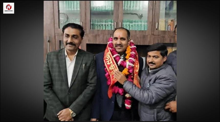 हलफनामे में गलत जानकारी देना पड़ा भारी, सुप्रीम कोर्ट से भी भाजपा पार्षद को झटका
